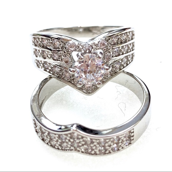 2 Set White Sapphire 18k White Gold Filled Ring - Picture 5 of 8